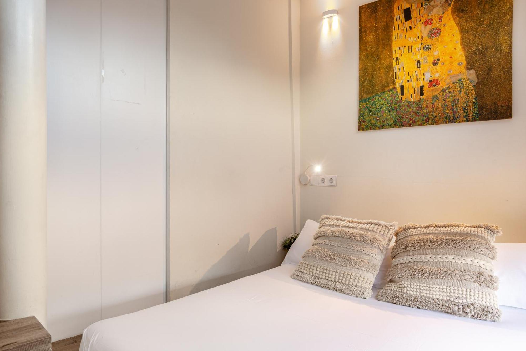 Apt 4 Lavanda Girona Bagian luar foto