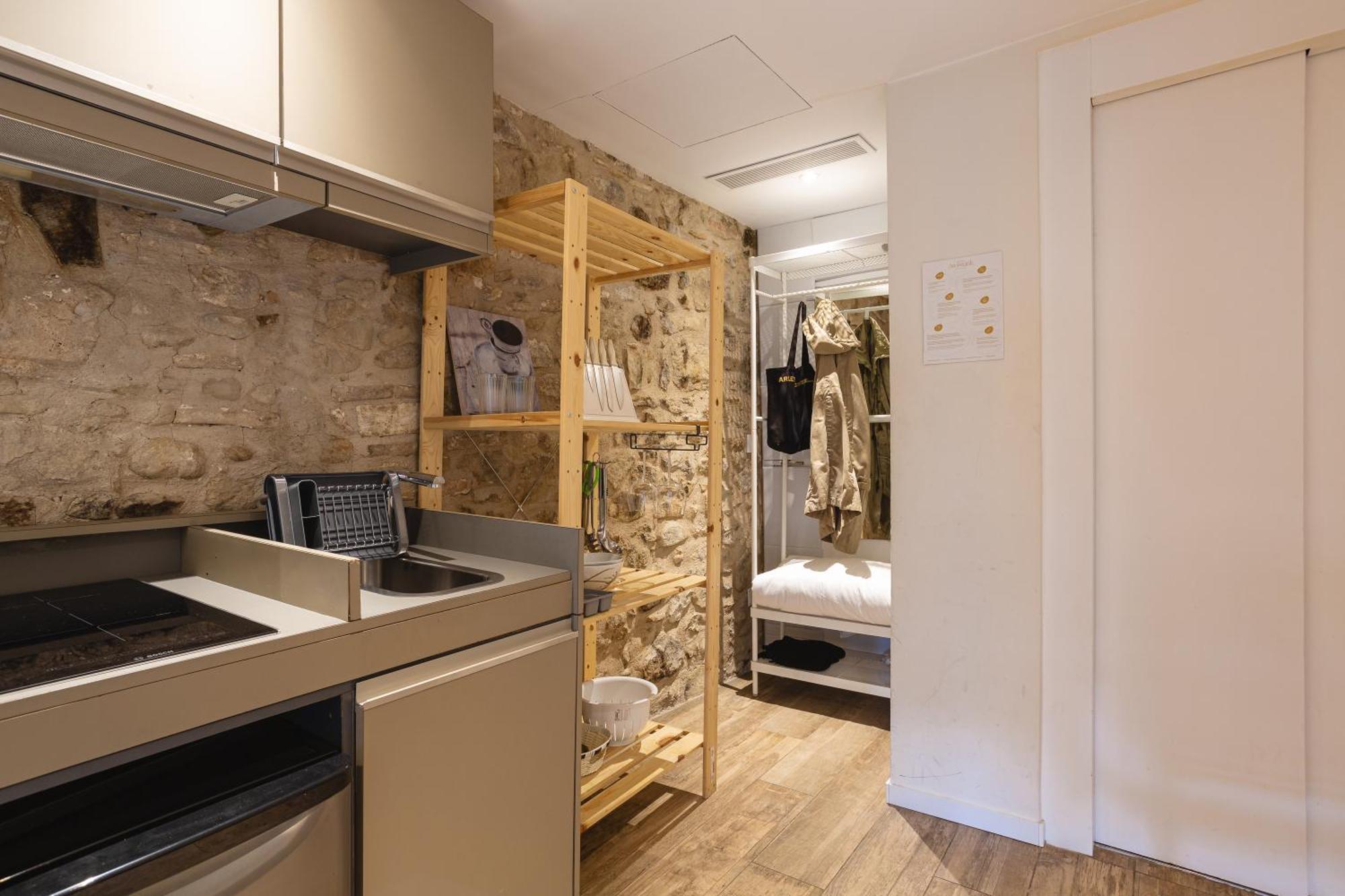 Apt 4 Lavanda Girona Bagian luar foto